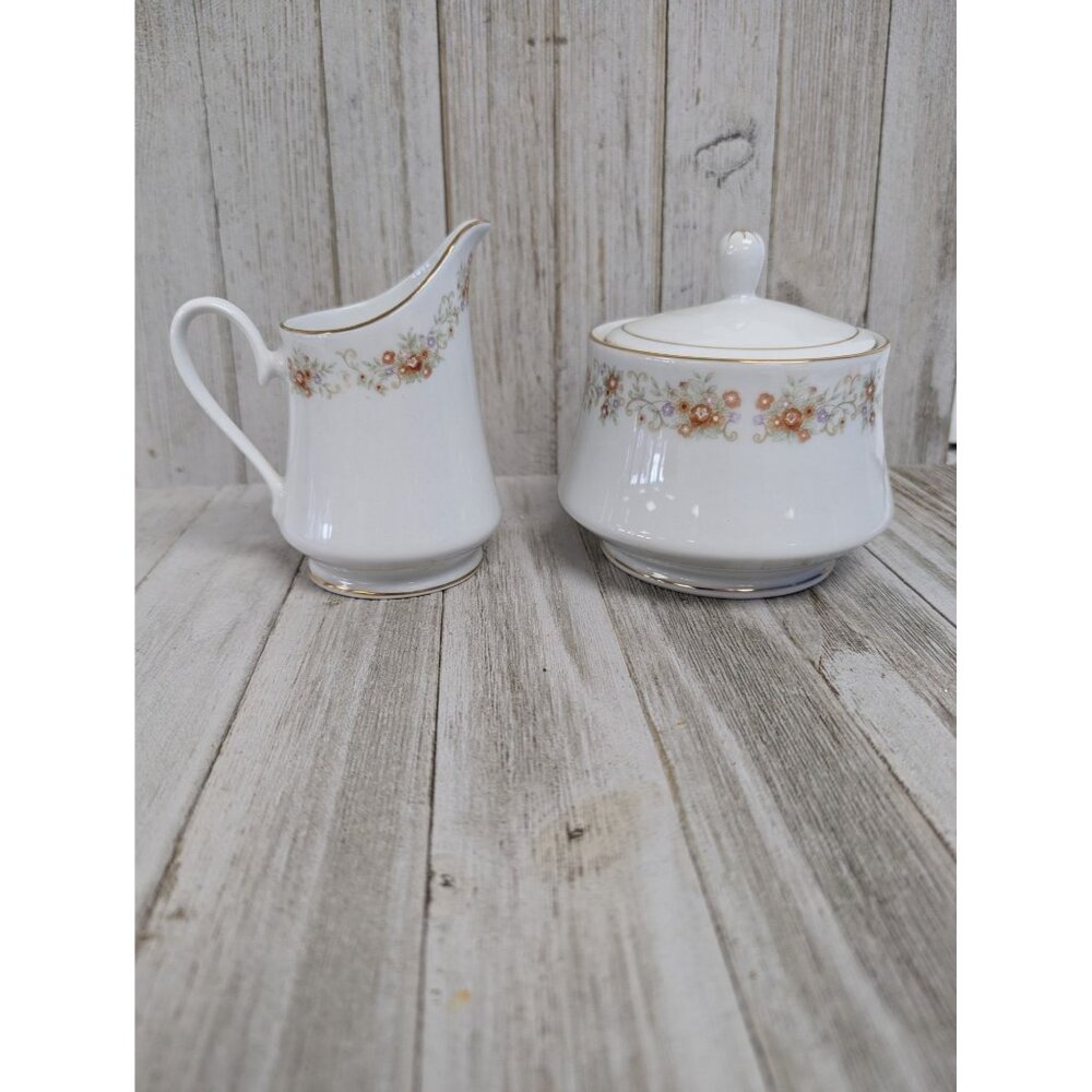 International Brighton Claridge 8302 Porcelain Creamer & Sugar Bowl Set